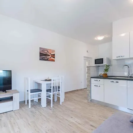 In Privlaka - Zadar Riviera 41335 Apartament *