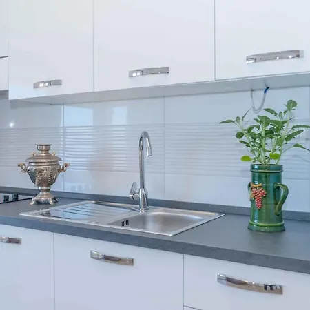 In Privlaka - Zadar Riviera 41335 Apartament *